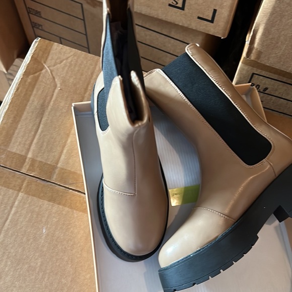 Billini latte Addie boots - Picture 4 of 8